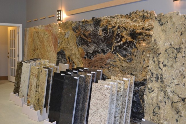Natural Granite Countertops Ottawa Homeowners Can Use to Start a Kitchen Remodeling Project