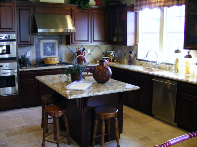 TNTGranite Kitchen Area