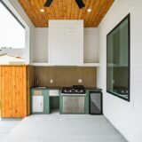Outdoor Kitchen